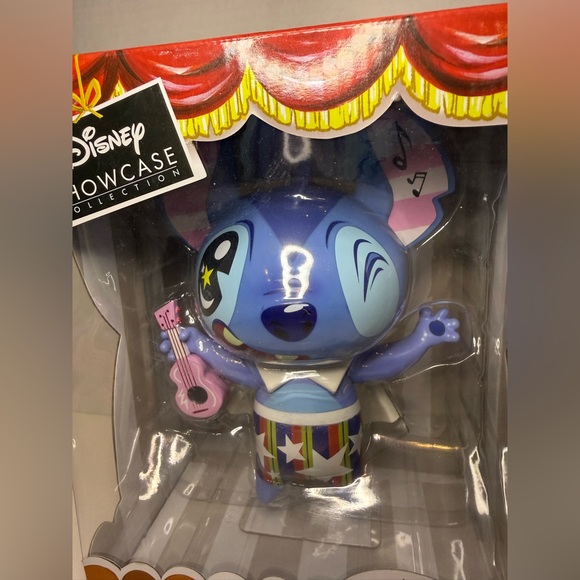 NIB World Of Miss Mindy Disney Showcase Collection Series 1 Stitch Vinyl Figure - Picture 4 of 9
